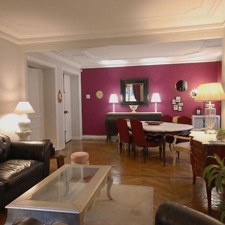 פריז Two-Bedroom Apartment Champs-Elysees מראה חיצוני תמונה