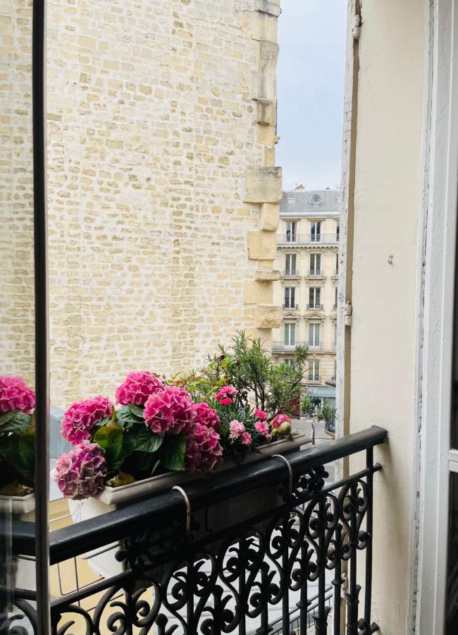 פריז Two-Bedroom Apartment Champs-Elysees מראה חיצוני תמונה