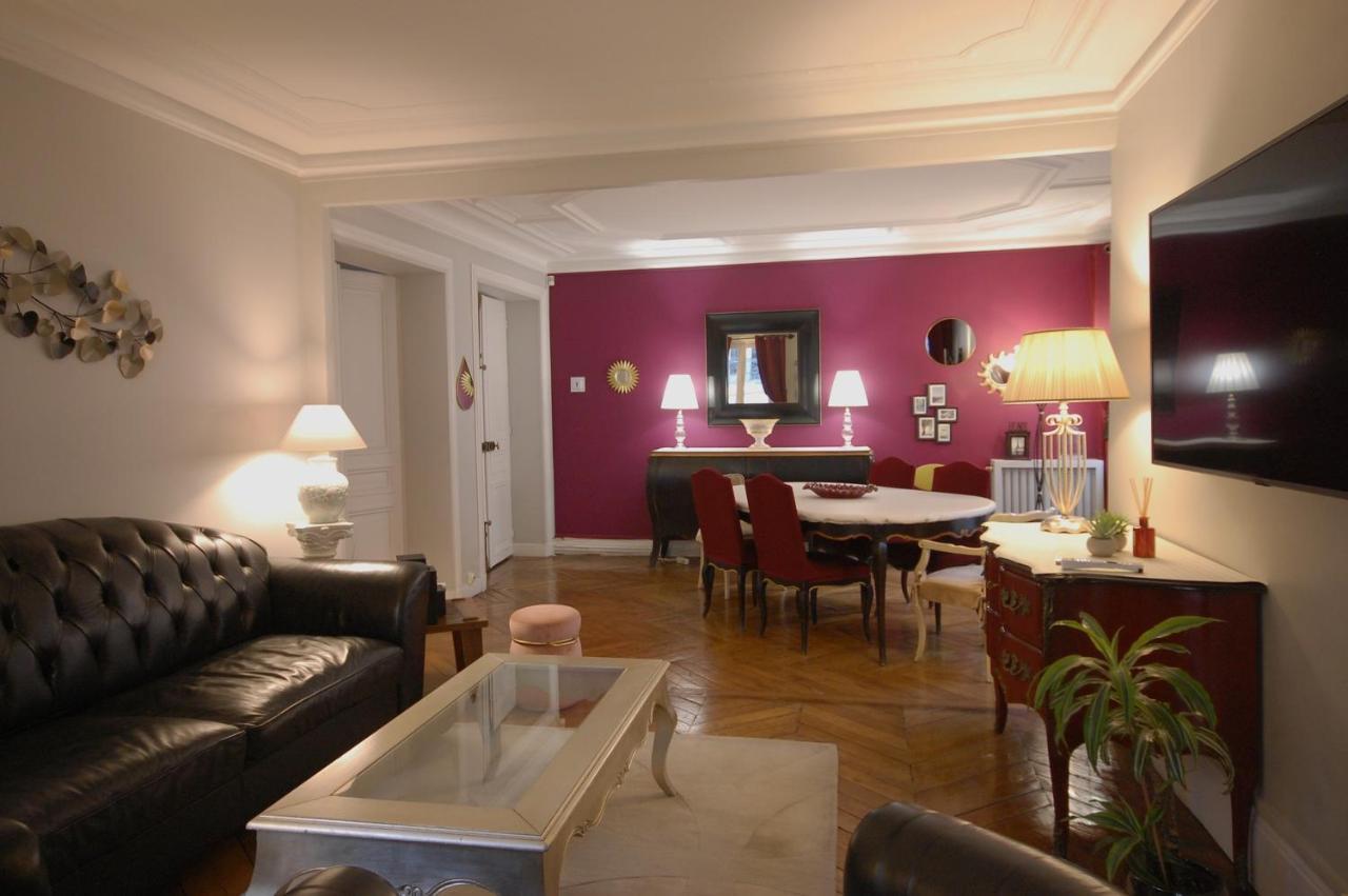 פריז Two-Bedroom Apartment Champs-Elysees מראה חיצוני תמונה