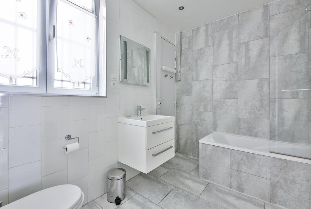 פריז Two-Bedroom Apartment Champs-Elysees מראה חיצוני תמונה